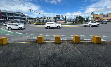 Local Comercial + 2 Departamentos + 2 Oficinas