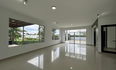 Casa en El Tenis Club