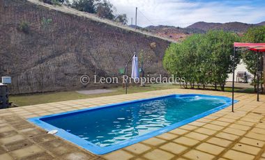 Leon Propiedades vende parcela con casa en Alhué, Curacaví.