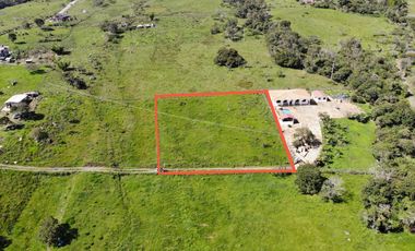 SE VENDE LOTE EN VEREDA CORALINA MONIQUIRA - BOYACA