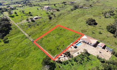 SE VENDE LOTE EN VEREDA CORALINA MONIQUIRA - BOYACA