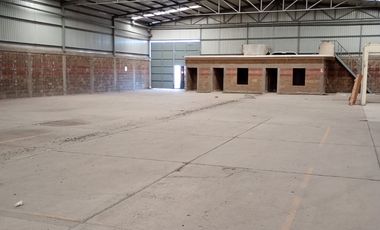 BODEGA EN RENTA EN CALLE PRINCIPAL DE EJIDO ARANDAS IRAPUATO