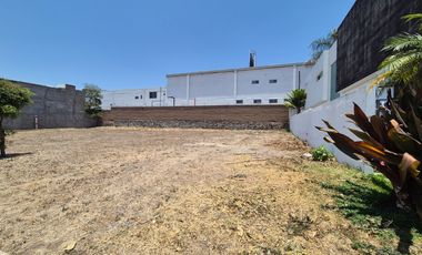 Venta de Terreno en Provenza Residencial