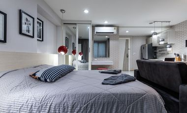 Spacious Ground Floor Condo with Pool Access