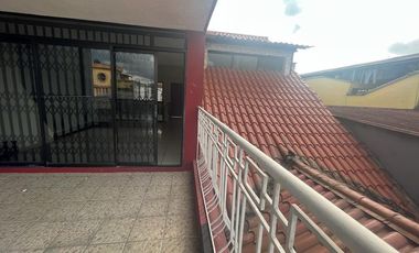 Casa en Los Rosales 2da Etapa