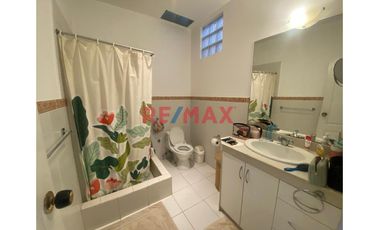 Linda Casa En Venta En Urb. El Golf ID:1140372