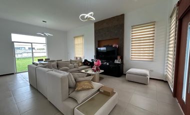 Casa en Rancho San Fernando