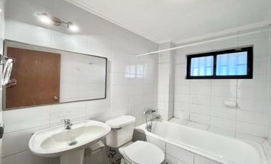 Se arrienda casa en condominio de Don Ambrosio de Zapallar, Curicó. Tres piezas 2 baños