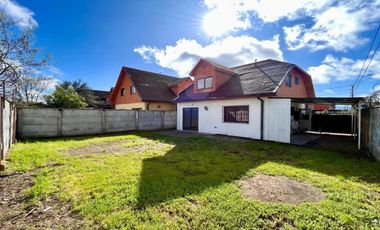 Se arrienda casa en condominio de Don Ambrosio de Zapallar, Curicó. Tres piezas 2 baños