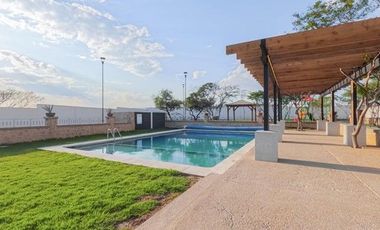 HERMOSA CASA AMUEBLADA MISION MONTEJO, 3 RECAMARAS, 3 BAÑOS, ESTACIONAMIENTO ROOF GARDEN