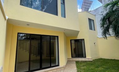 Casa en renta. Fracc. Residencial El Country, Villahermosa Tabasco.