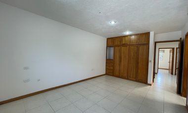 Casa en renta. Privada Macayo. Col. El Recreo. Villahermosa, Tabasco.