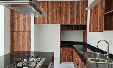 Casa en venta en cholul, Mérida Yucatán con amenidades