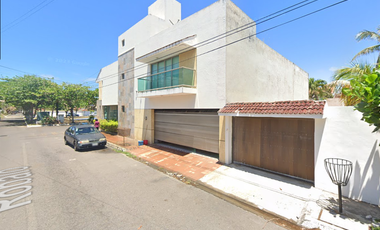 HERMOSA PROPIEDAD EN VENTA EN BOCA DEL RÍO, VERACRUZ.