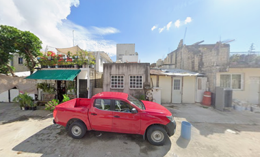 Casa en calle Playa Las Garzas, Playa del Carmen, Quintana Roo, México ¡NO CRÉDITOS!