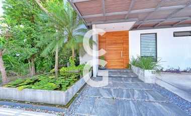 Casa en Venta en Cancun en Residencial Cumbres con 3 Recámaras