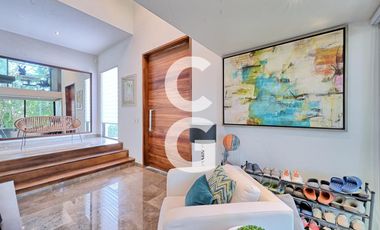 Casa en Venta en Cancun en Residencial Cumbres con 3 Recámaras