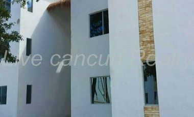 DEPARTAMENTO EN RENTA AMUEBLADO Y EQUIPADO EN PUERTO MORELOS , MUY CERCA DEL MAR
