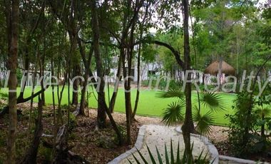 DEPARTAMENTO EN RENTA AMUEBLADO Y EQUIPADO EN PUERTO MORELOS , MUY CERCA DEL MAR