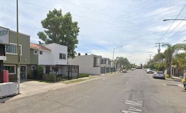 CASA EN VENTA EN COLONIA LOS GIRASOLES, ZAPOPAN, JALISCO