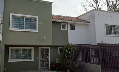 CASA EN VENTA EN COLONIA LOS GIRASOLES, ZAPOPAN, JALISCO
