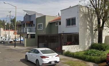 CASA EN VENTA EN COLONIA LOS GIRASOLES, ZAPOPAN, JALISCO