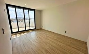 Residencia de lujo en La Vista Residencial, Querétaro. Ubicado frente al centro comercial Paseo Querétaro.