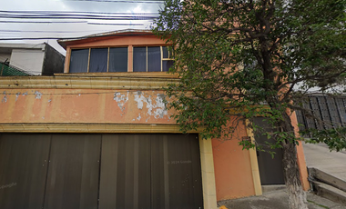 Casa en venta - Recuperación hipotecaria - Blvrd. Popocatépetl #128 - Lomas de Valle Dorado - Tlalnepantla - Edo. de México
