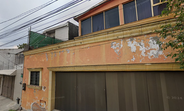 Casa en venta - Recuperación hipotecaria - Blvrd. Popocatépetl #128 - Lomas de Valle Dorado - Tlalnepantla - Edo. de México