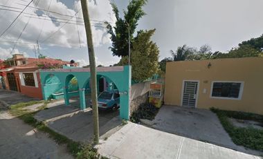 CONTAMOS CON LA ESCRITURA DE ESPACIOSA Y BONITA CASA DE REMATE   EN EXCELENTE UBICACION EN MERIDA YUC.