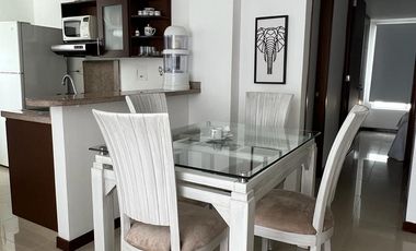 Apartamento amoblado en arriendo en Álamos