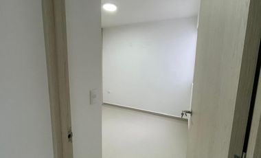 SE ARRIENDA APARTAMENTO EN PRADOS DEL ESTE