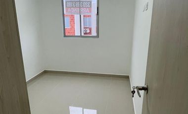 SE ARRIENDA APARTAMENTO EN PRADOS DEL ESTE