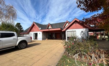 Gran casa en parcela,sector el Cipres,  11km de Chillan