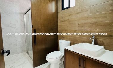 Casa en venta con recámara en planta baja Fracc. Bosque Real$7,250,000