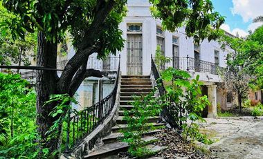 Venta de Imponente Joya Arquitectónica, en Mérida.