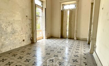 Venta de Imponente Joya Arquitectónica, en Mérida.