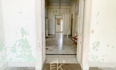 Venta de Imponente Joya Arquitectónica, en Mérida.