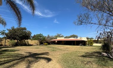 CASA DE CAMPO EN VENTA EN SAN ISIDRO MAZATEPEC