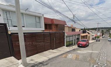 Amplia casa en Boulevares, Naucalpan ¡Gran oportunidad!