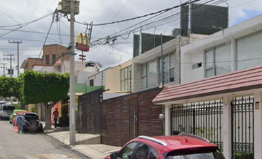 Amplia casa en Boulevares, Naucalpan ¡Gran oportunidad!