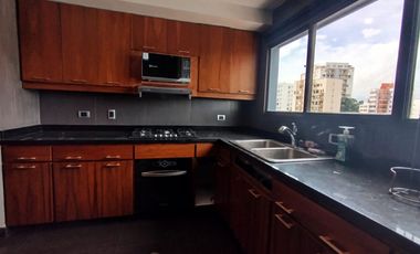 Apartamento duplex en arriendo en Álamos