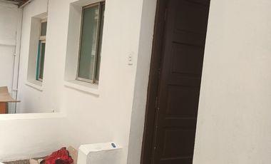 Casa en Lope de Ulloa. Habitacional-Comercial. 6D/3B/1B/2E.