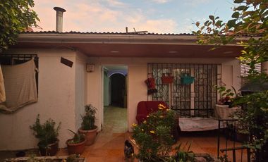Casa Para Remodelar 2d/1b En Peñalolén Metro Los Presidentes