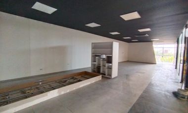 Bodega en arriendo en la Variante Romelia El Pollo