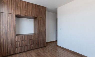 Vive el Estilo Premium en Lomas de Angelópolis – Casa de 3 Niveles con Amenidades de Lujo