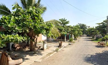 VENTA DE CASA EN VILLAS DEL SOL Y AMP EN TECOMAN