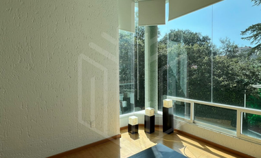 HERMOSA CASA CON JARDÍN DE ENSUEÑO EN VENTA EN CHILUCA.