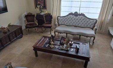 🏡 EN VENTA – AMPLIA CASA CON PISCINA EN VÍA A SAMBORONDÓN.