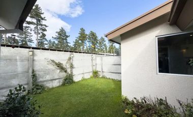 Hermosa Casa Completamente Remodelada En Los Batros